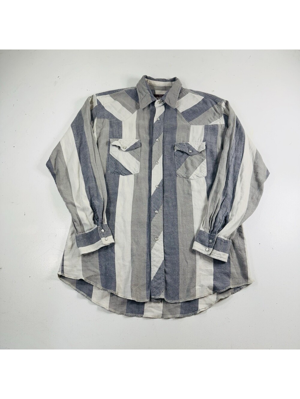 Wrangler Vintage Western Pearl Snap Shirt Long Sleeve Gray Striped Mens Sz Large
